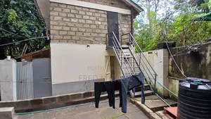 1bdrm Apartment in Thompson, Maziwa for rent
