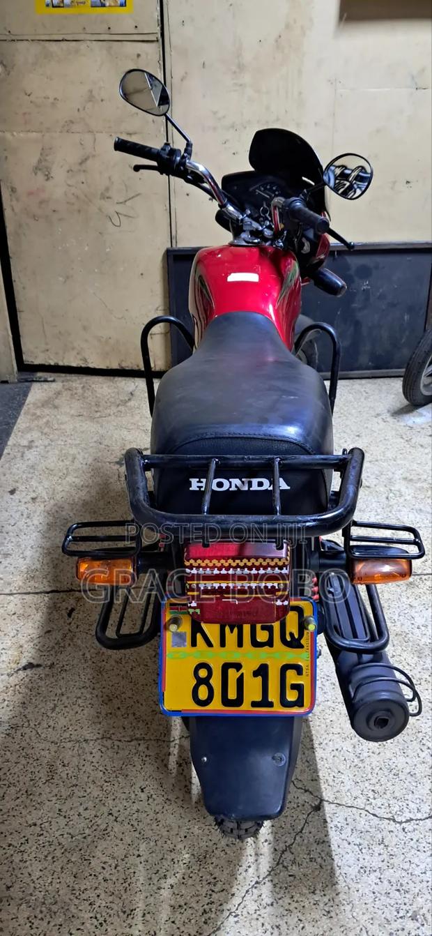 Honda CB 2025 Red - thumbnail 2