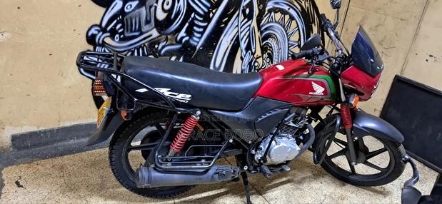 Honda CB 2025 Red - thumbnail 5