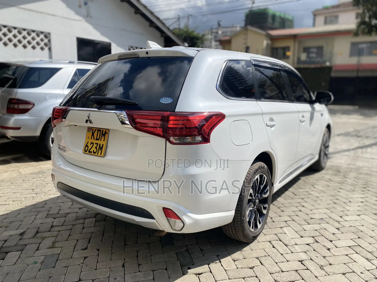 Mitsubishi Outlander 2016 Pearl