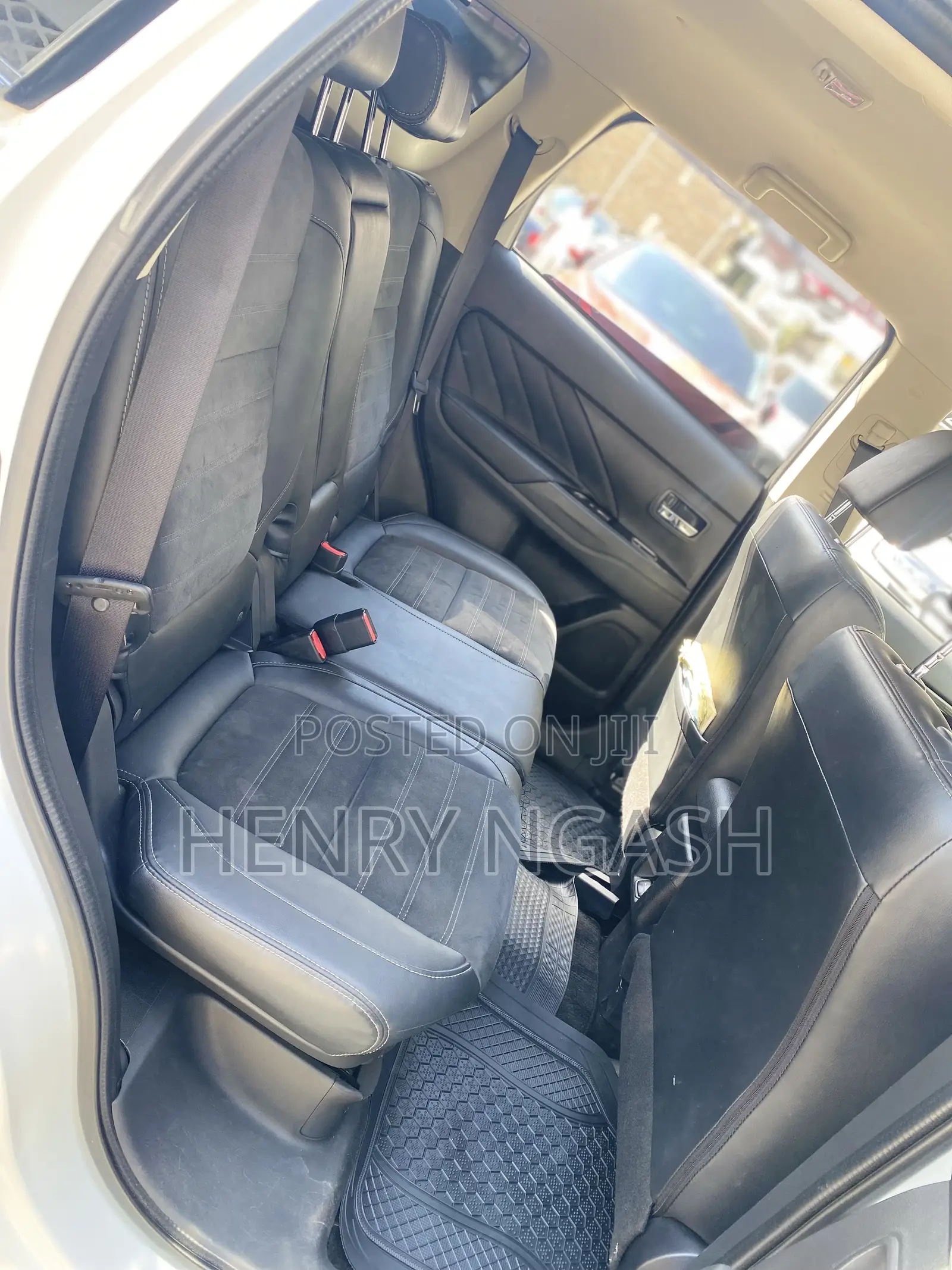Mitsubishi Outlander 2016 Pearl