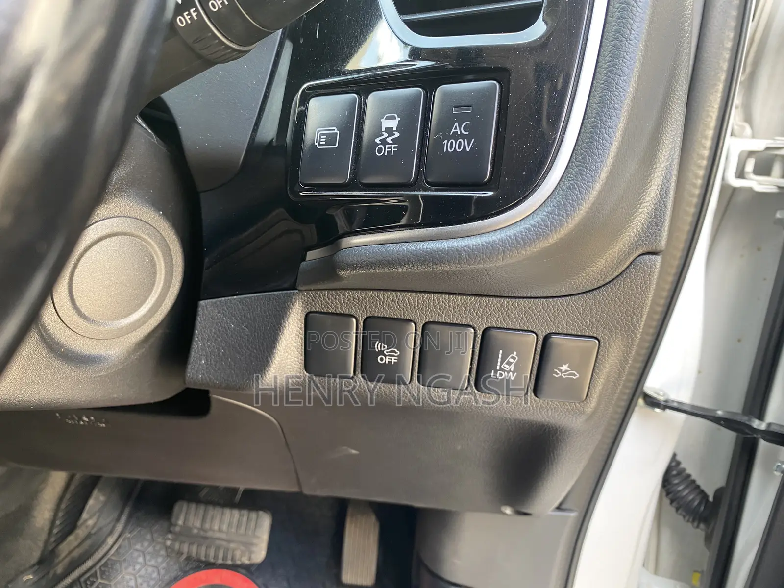 Mitsubishi Outlander 2016 Pearl