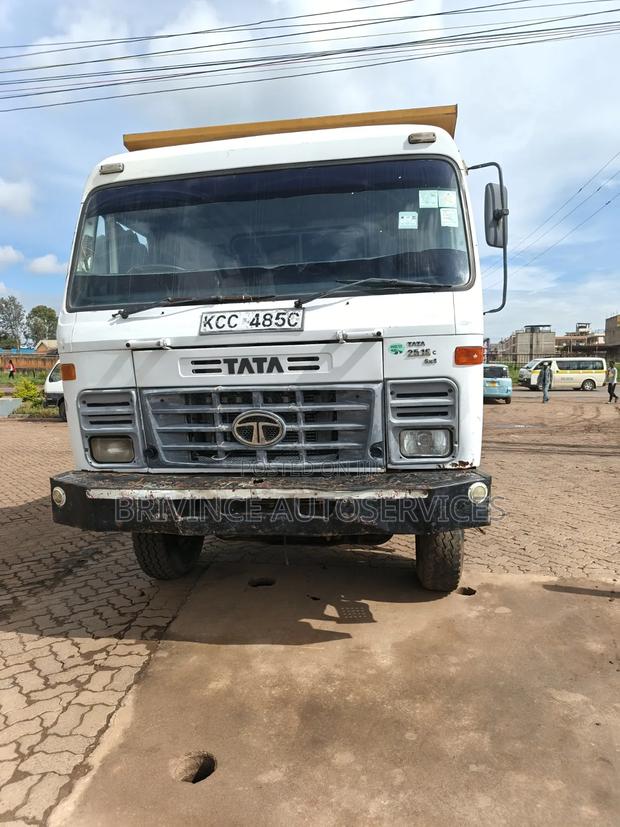 Tata Tipper