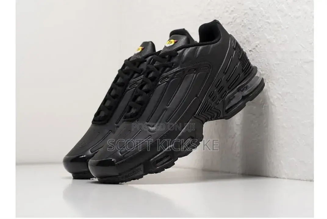 Nike Tuned Air Tripple Black