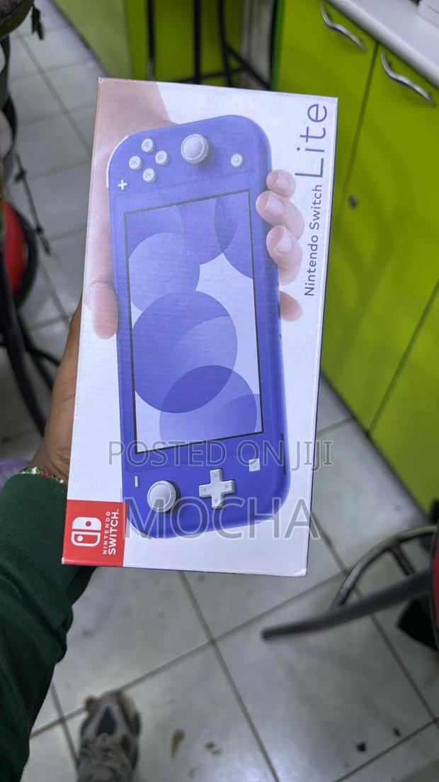 Nintendo Switch Lite - thumbnail 2