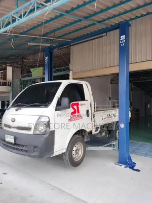High Quality 2 Post Carlift Machine 5 Tonne Lifting Capacity