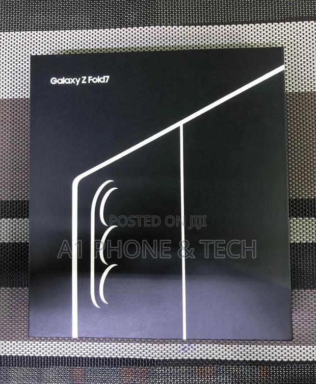 Samsung Galaxy Z Fold7 512 GB Silver - thumbnail 3