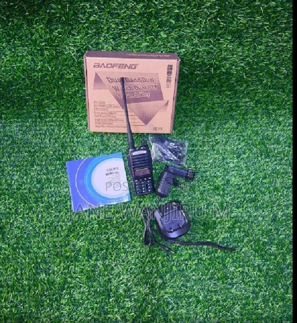 Baofeng Uv-82 Two Way Radio - 5-10km Range, Fm Radio