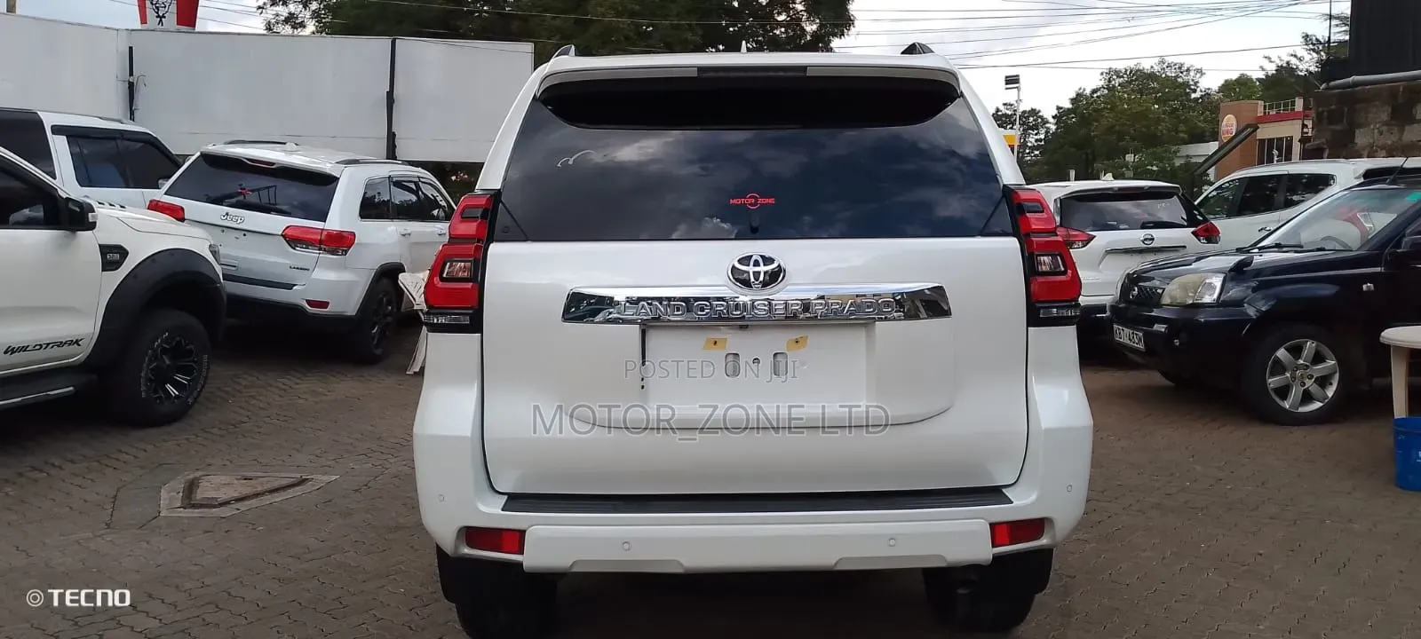 Toyota Land Cruiser Prado 2019 White