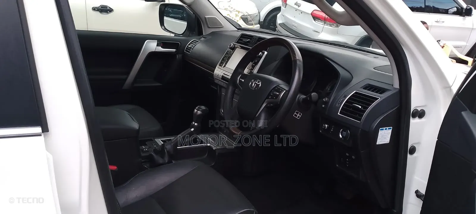 Toyota Land Cruiser Prado 2019 White