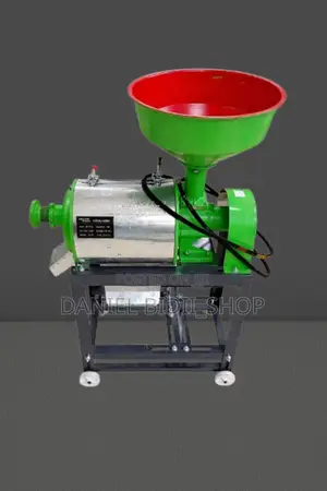 Flour Mill
Model 6f-P180
2.2kw, Capacity 100 - 120kgs