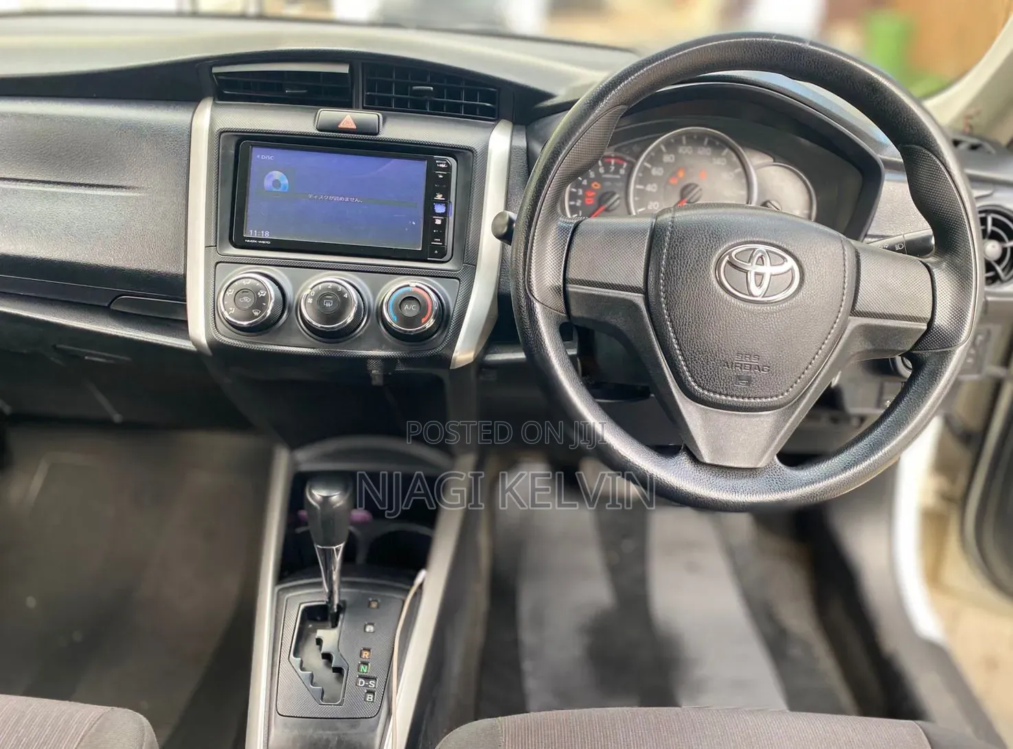 Toyota Corolla Fielder 2017 Pearl