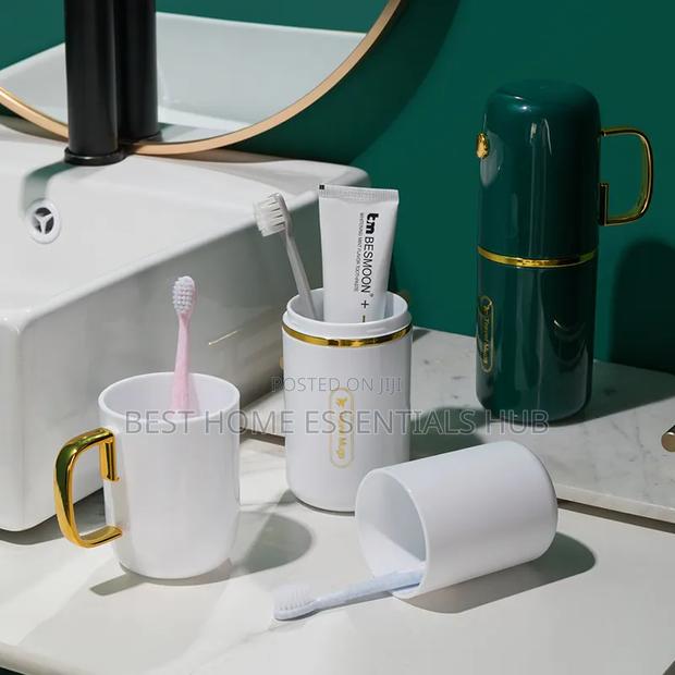 Executive Portable Travel Toothbrush Storage Case