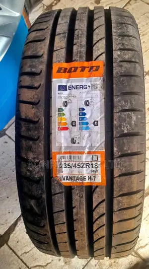 235/45zr18 Boto