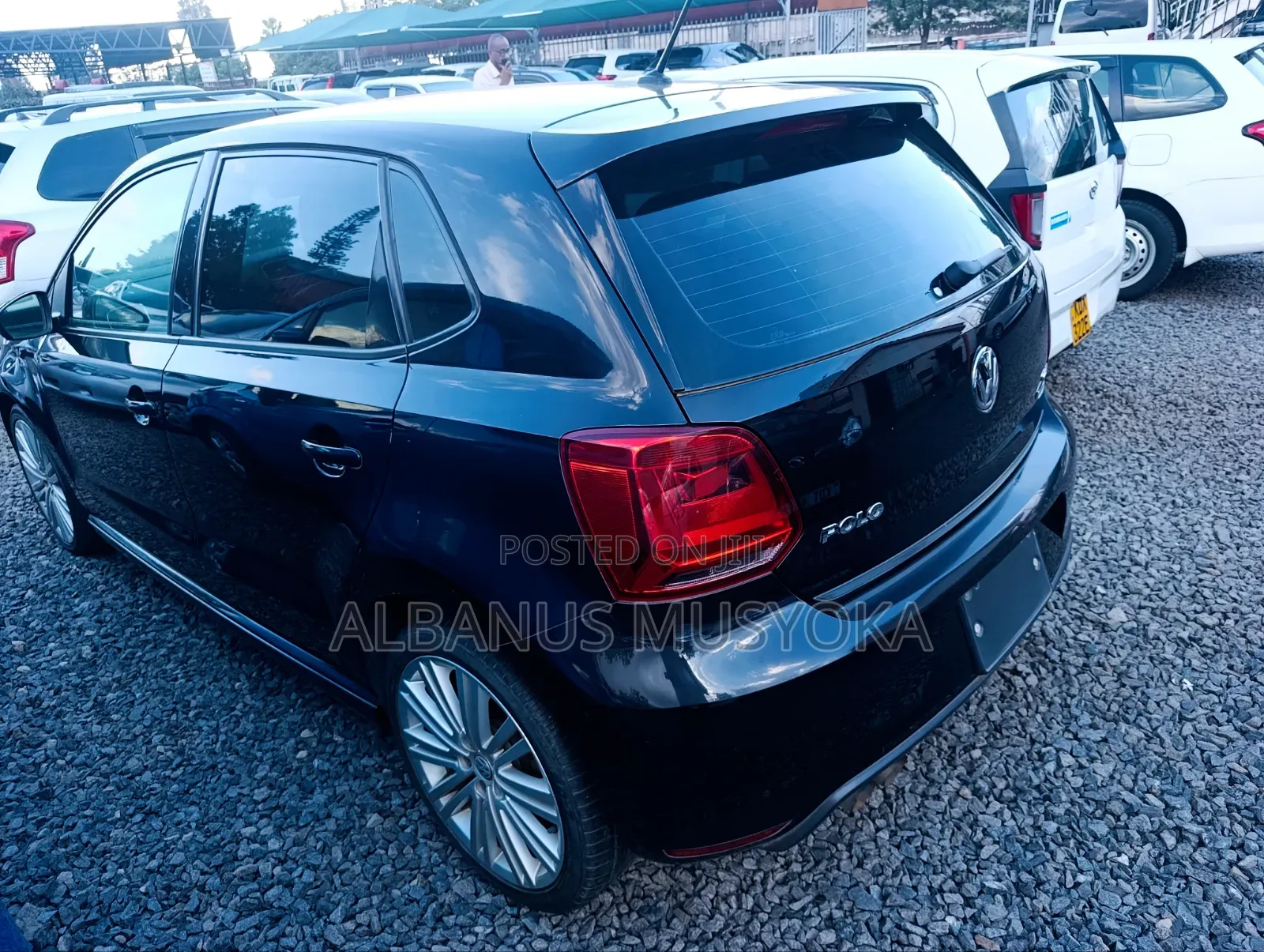 Volkswagen Polo 2015 Black