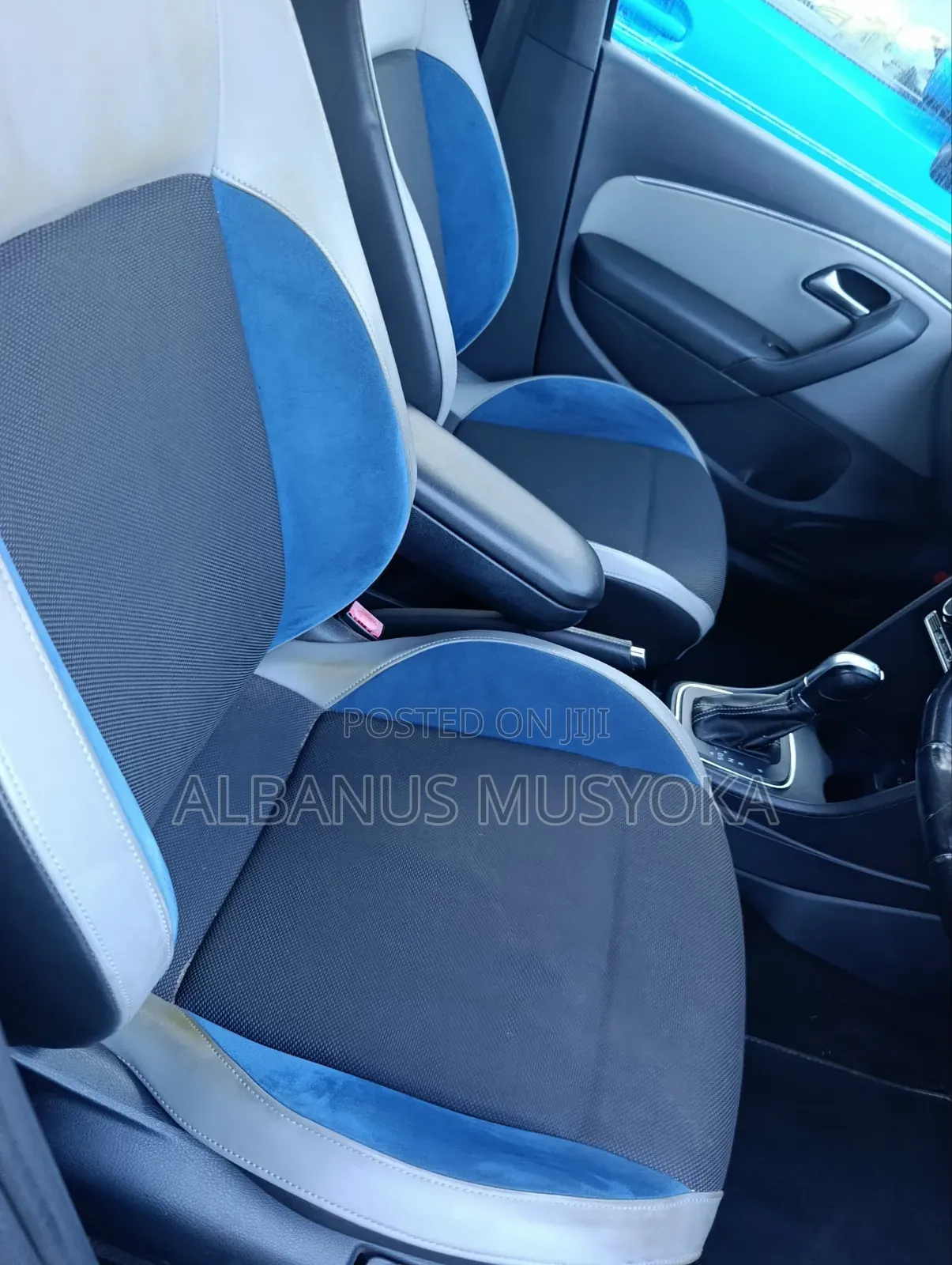 Volkswagen Polo 2015 Black