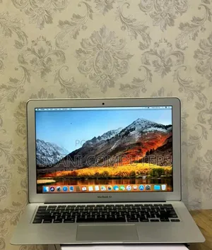Laptop Apple MacBook Air 2017 8GB Intel Core i5 SSD 256GB