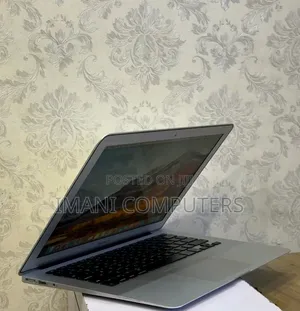 Laptop Apple MacBook Air 2017 8GB Intel Core i5 SSD 256GB