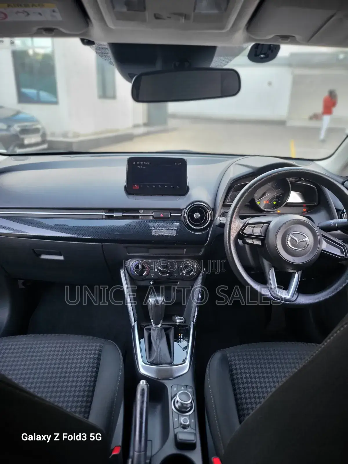 Mazda Demio 2017 Silver