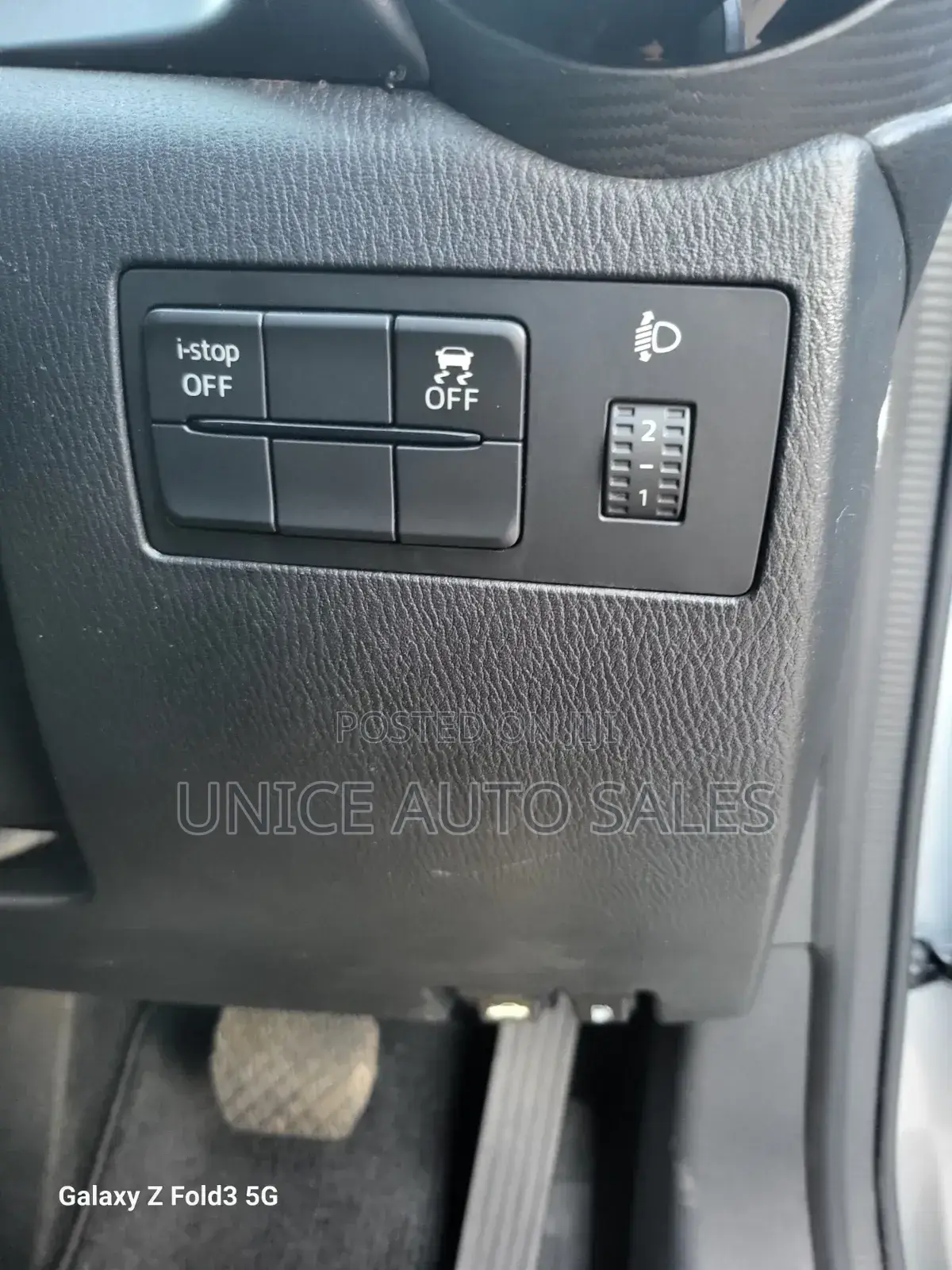 Mazda Demio 2017 Silver
