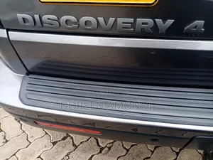 Land Rover Discovery 2010 Silver