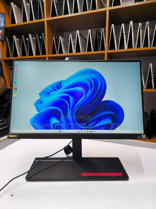Desktop Computer Lenovo ThinkCentre M900 16GB Intel Core i5 SSD 512GB