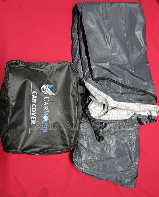 Star Car Cover - Heavy Duty (Dark Grey)
Yxxl
