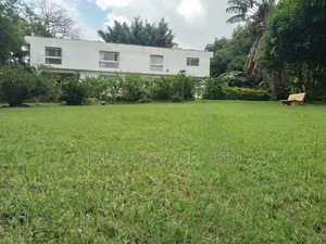 Furnished 5bdrm Mansion in New Muthaiga Mall for sale