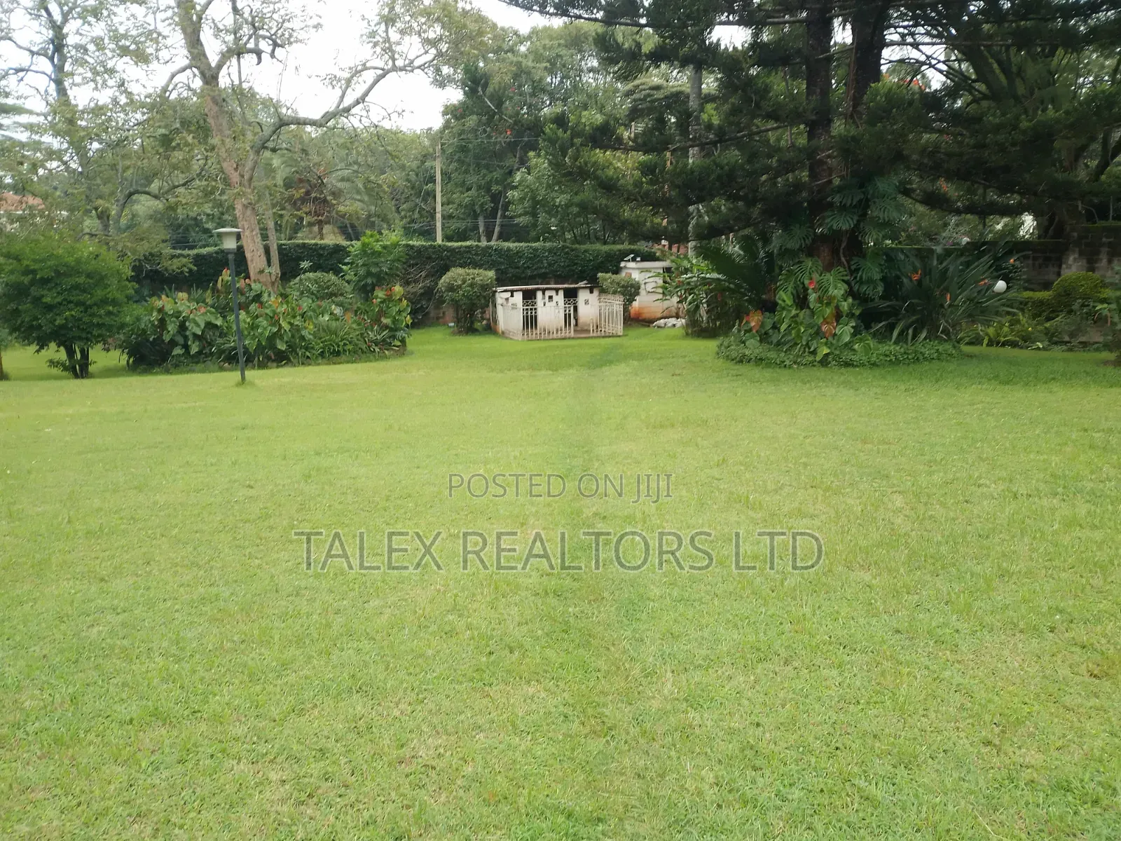 Furnished 5bdrm Mansion in New Muthaiga Mall for sale