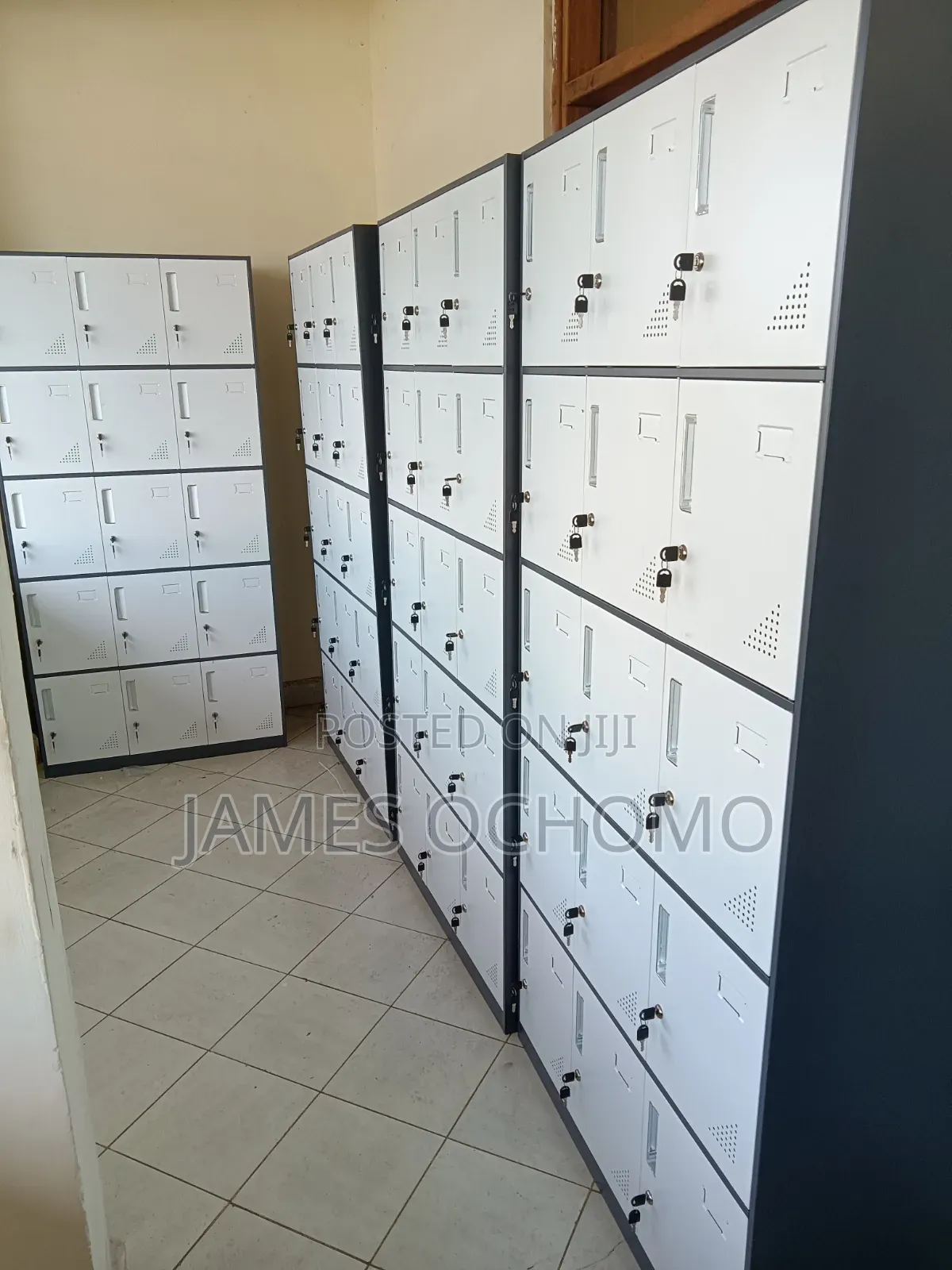15 Locker Cabinet
