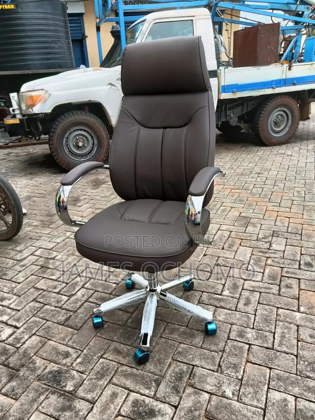 Executive Office Chair