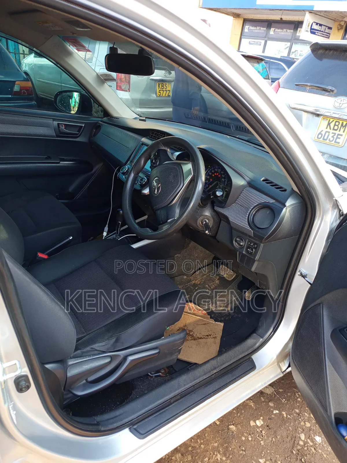 Toyota Corolla Fielder 2014 Silver