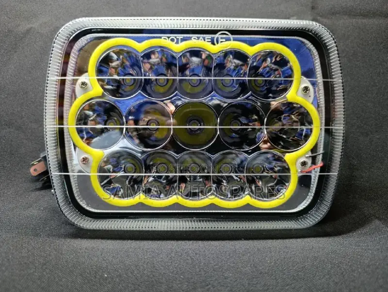 Head Lamp 15 Led Square 7"