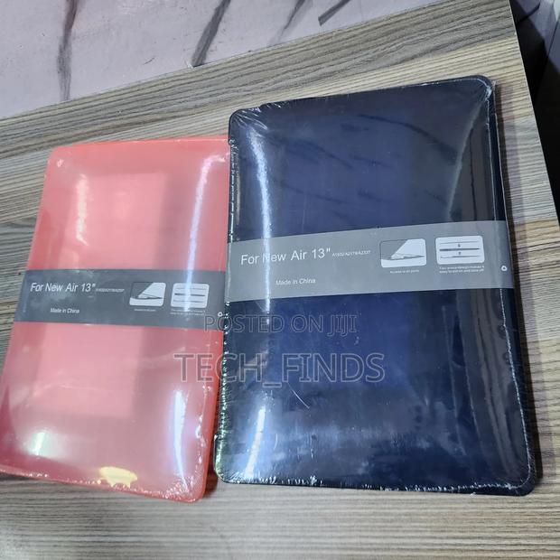 Macbook Air 13" A2337, A1932,A2179 Hardshell Case Cover - thumbnail 3