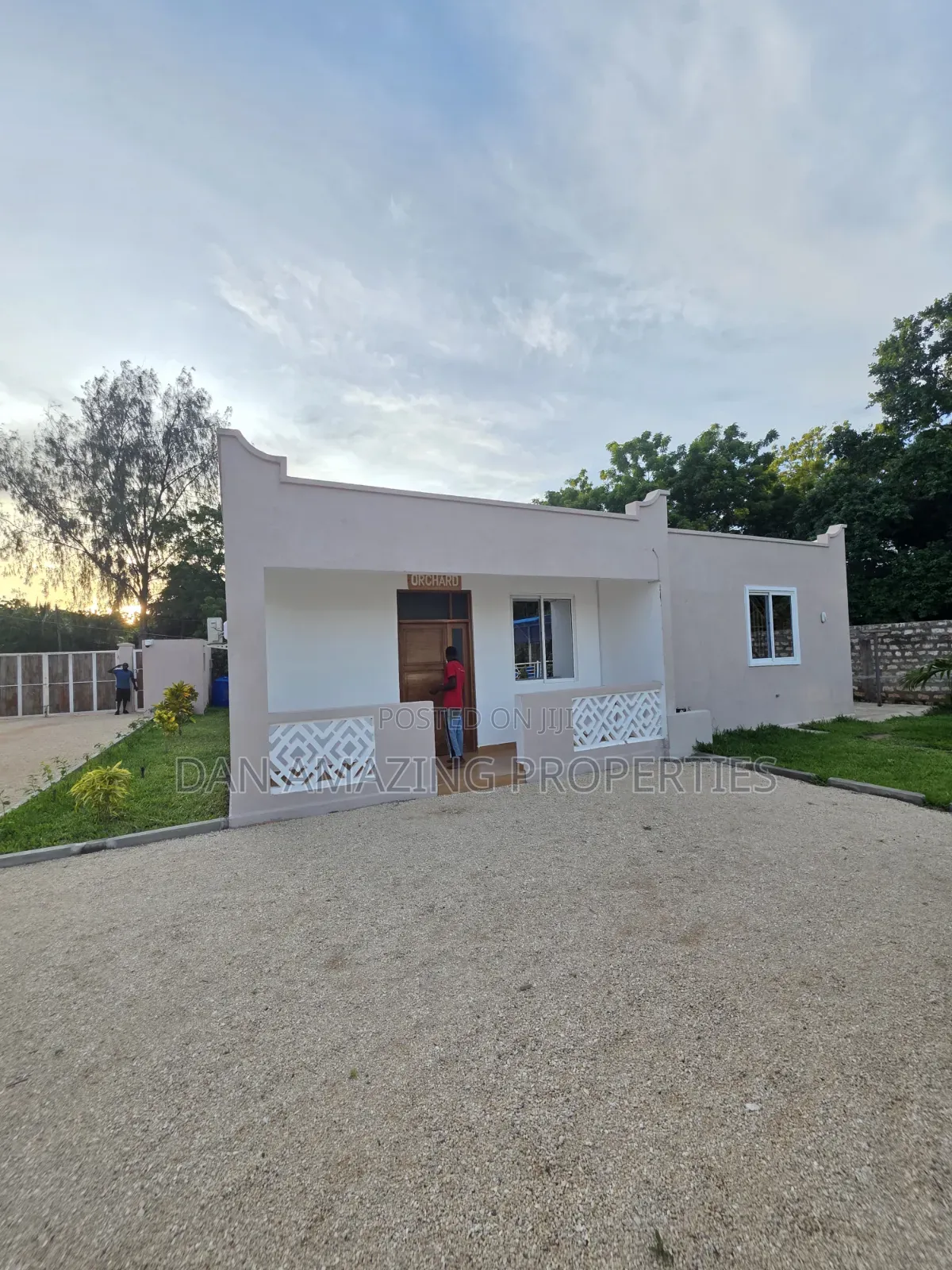 Furnished 3bdrm Villa in Diani for sale