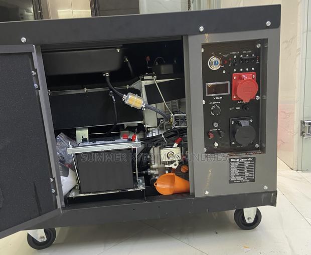 Cigma-Uk 15kva Dual Phase Silent Diesel Generator With Ats - thumbnail 2
