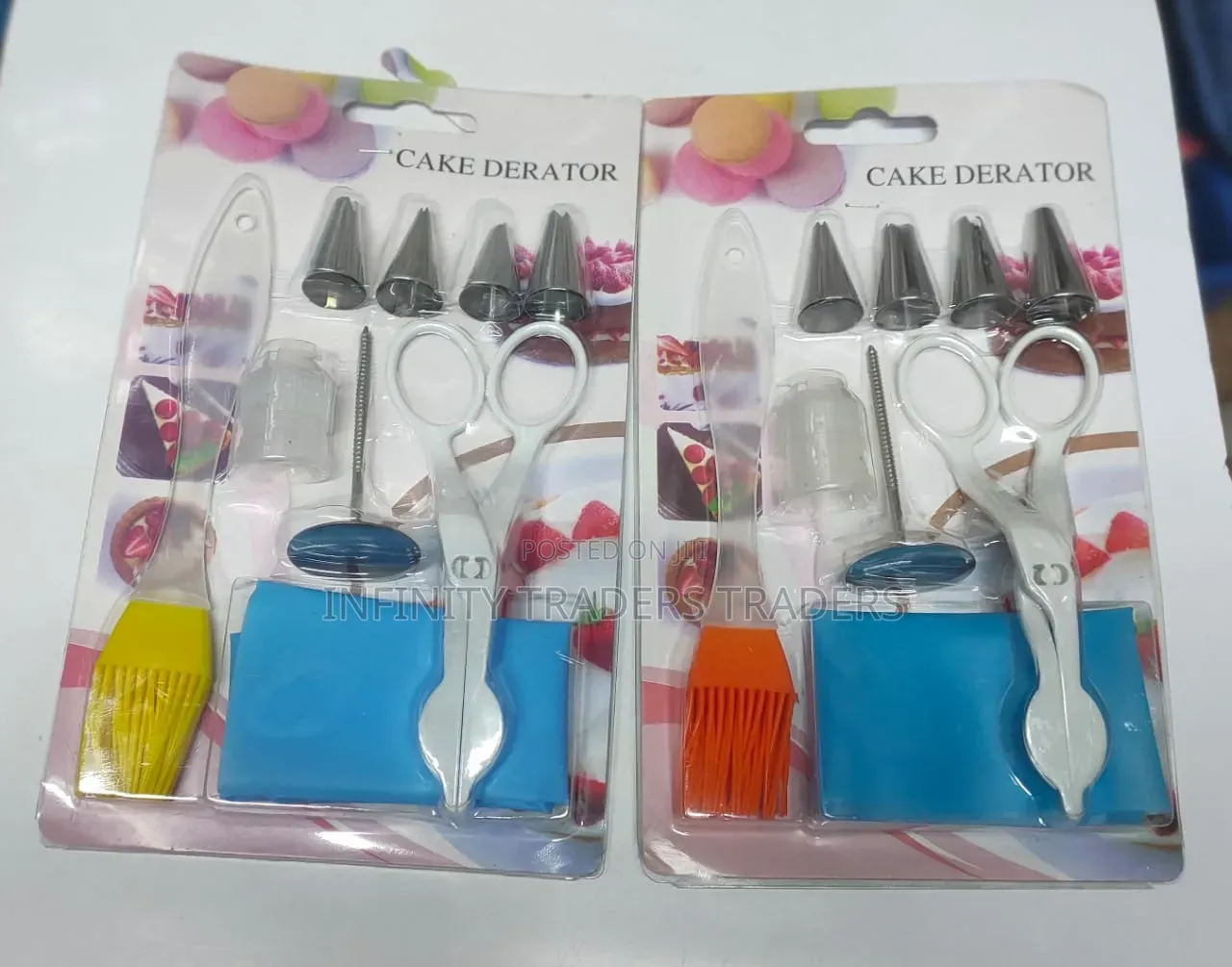Cake Decorator