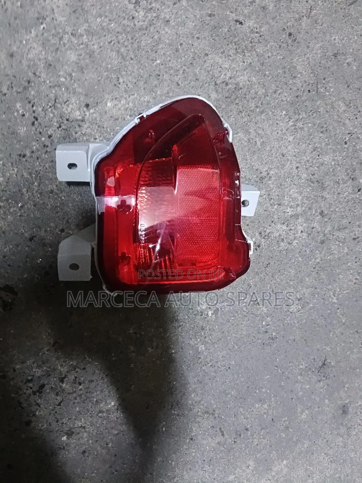 Bumper Light Toyota Rav 4 Ac 36