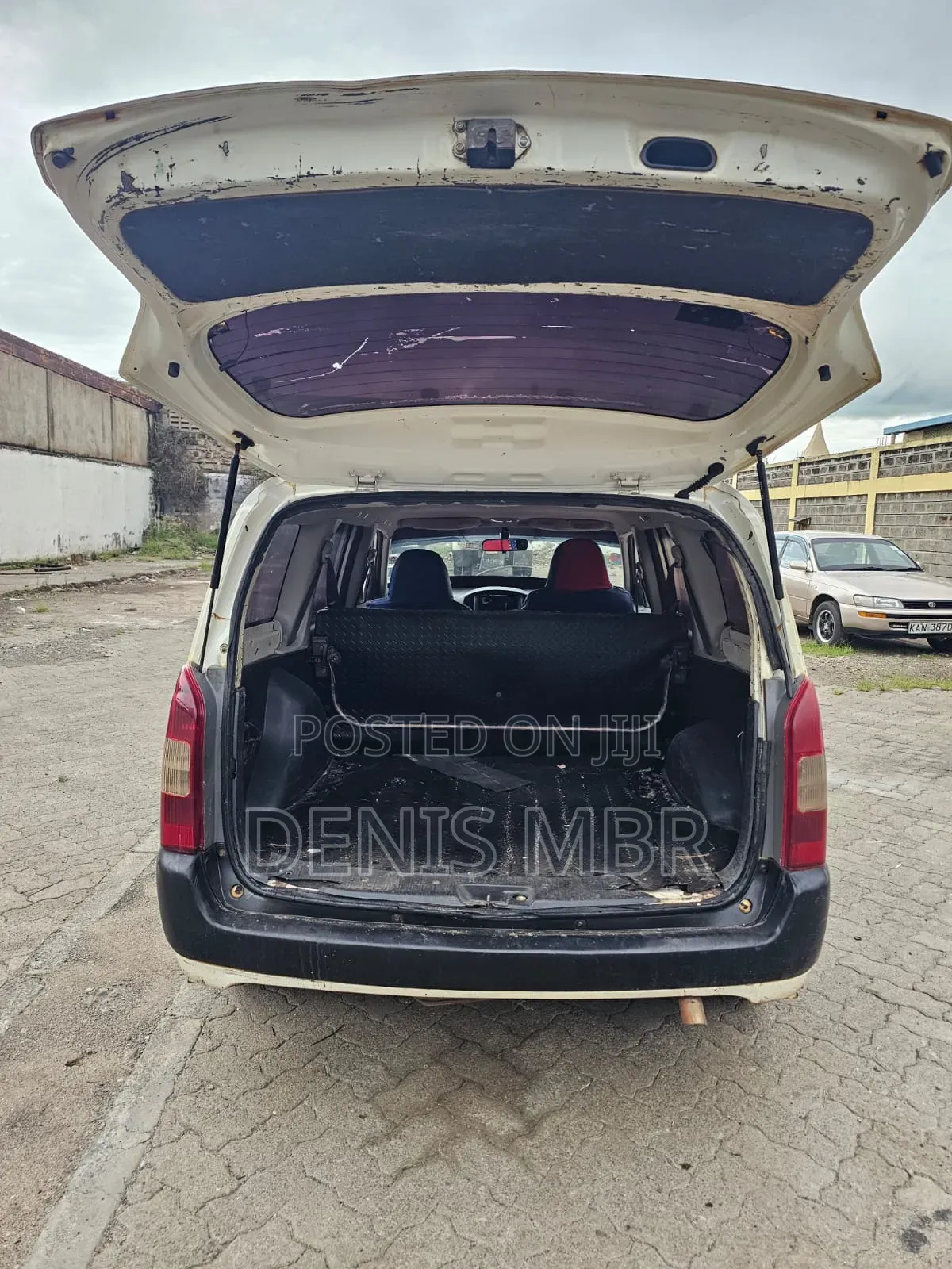 Toyota Probox 2007 White