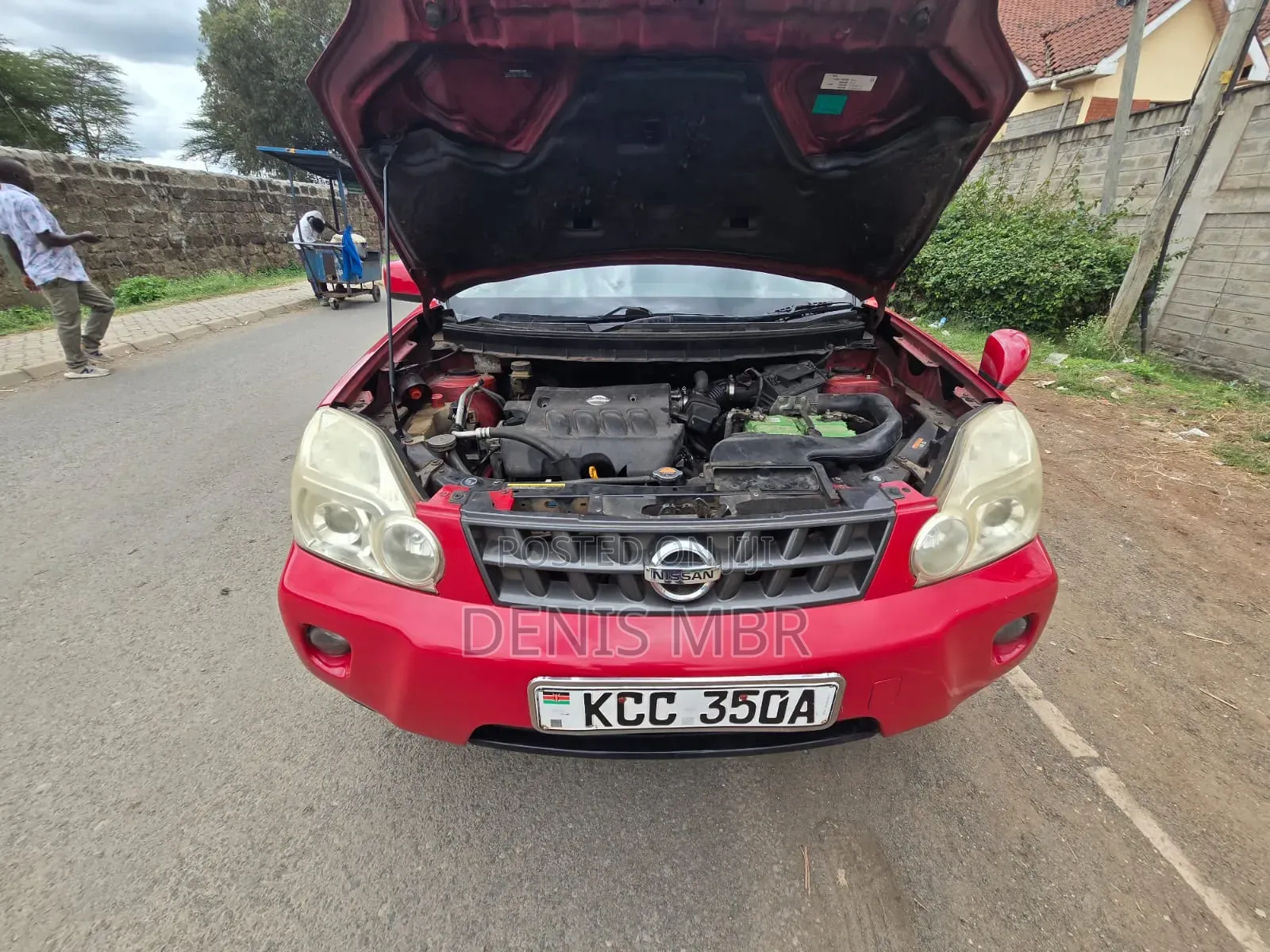 Nissan X-Trail 2011 Red