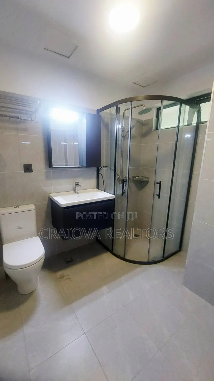 Studio Apartment in Valley Arcade for sale