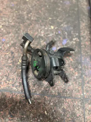Nissan Navara Power Steering Pump