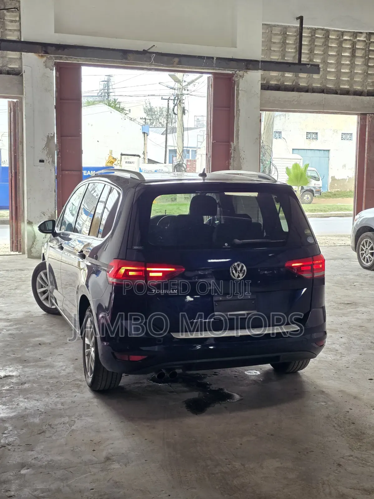 Volkswagen Touran 2020 Blue
