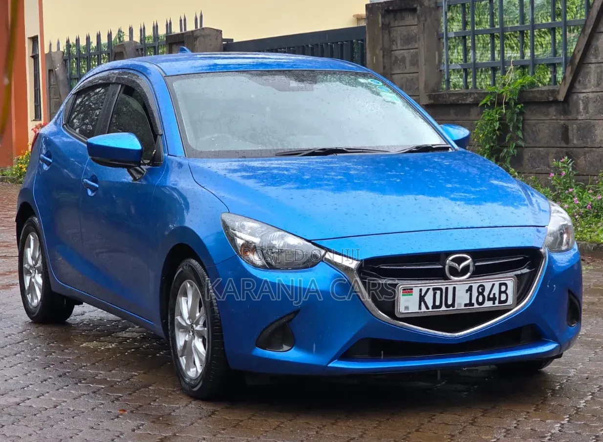 Mazda Demio 2018 Blue