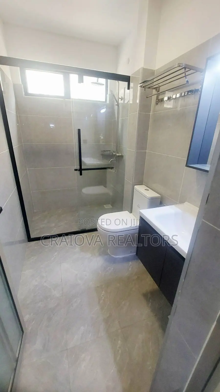2bdrm Apartment in Valley Arcade for sale