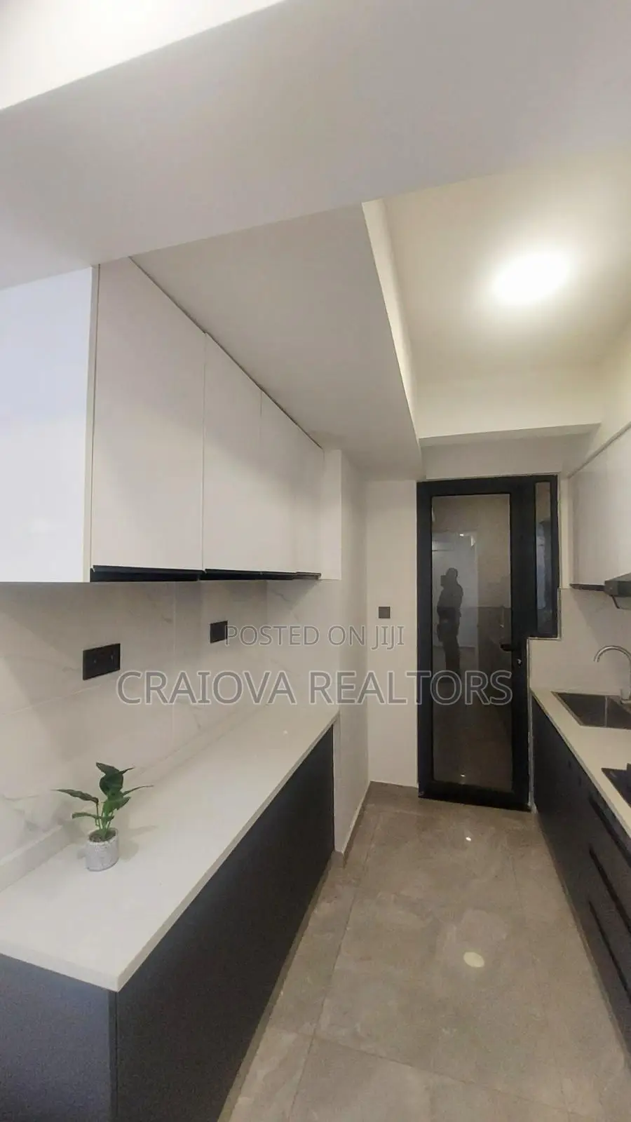 2bdrm Apartment in Valley Arcade for sale