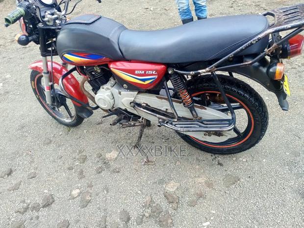 Bajaj Boxer 150 UG 2020 Red