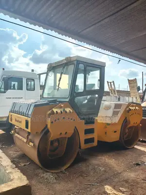 Roller Compactor For Hire