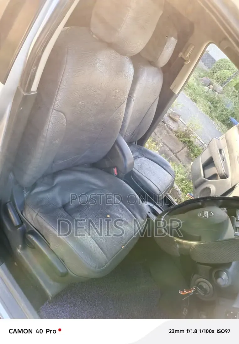 Nissan Wingroad 2008 Silver