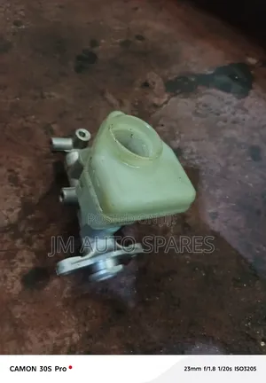 Brake Master Cylinder Hilux
